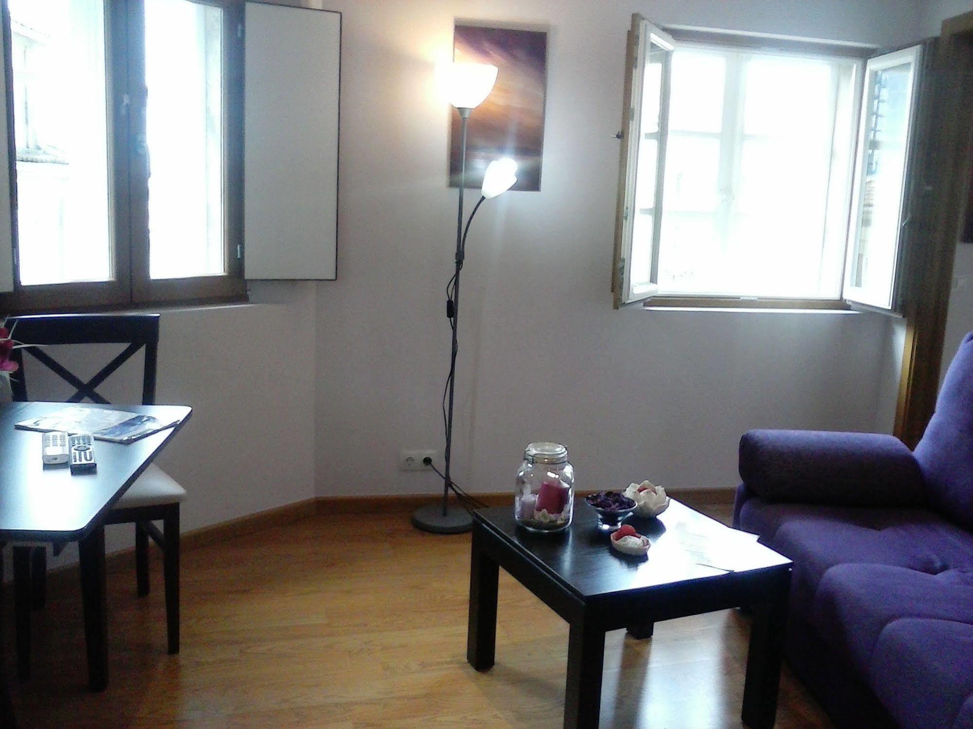 Apartamentos Casa De La Inmaculada Santiago de Compostela Exteriör bild
